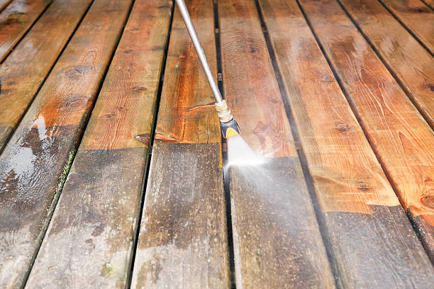 Why Choose Our Certified Pressure Washing Experts for Your Project Needs in Northglenn, CO?